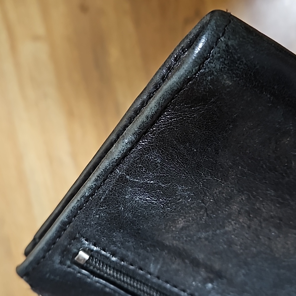 Coach Vintage Leather Wallet - Picture 16 of 16